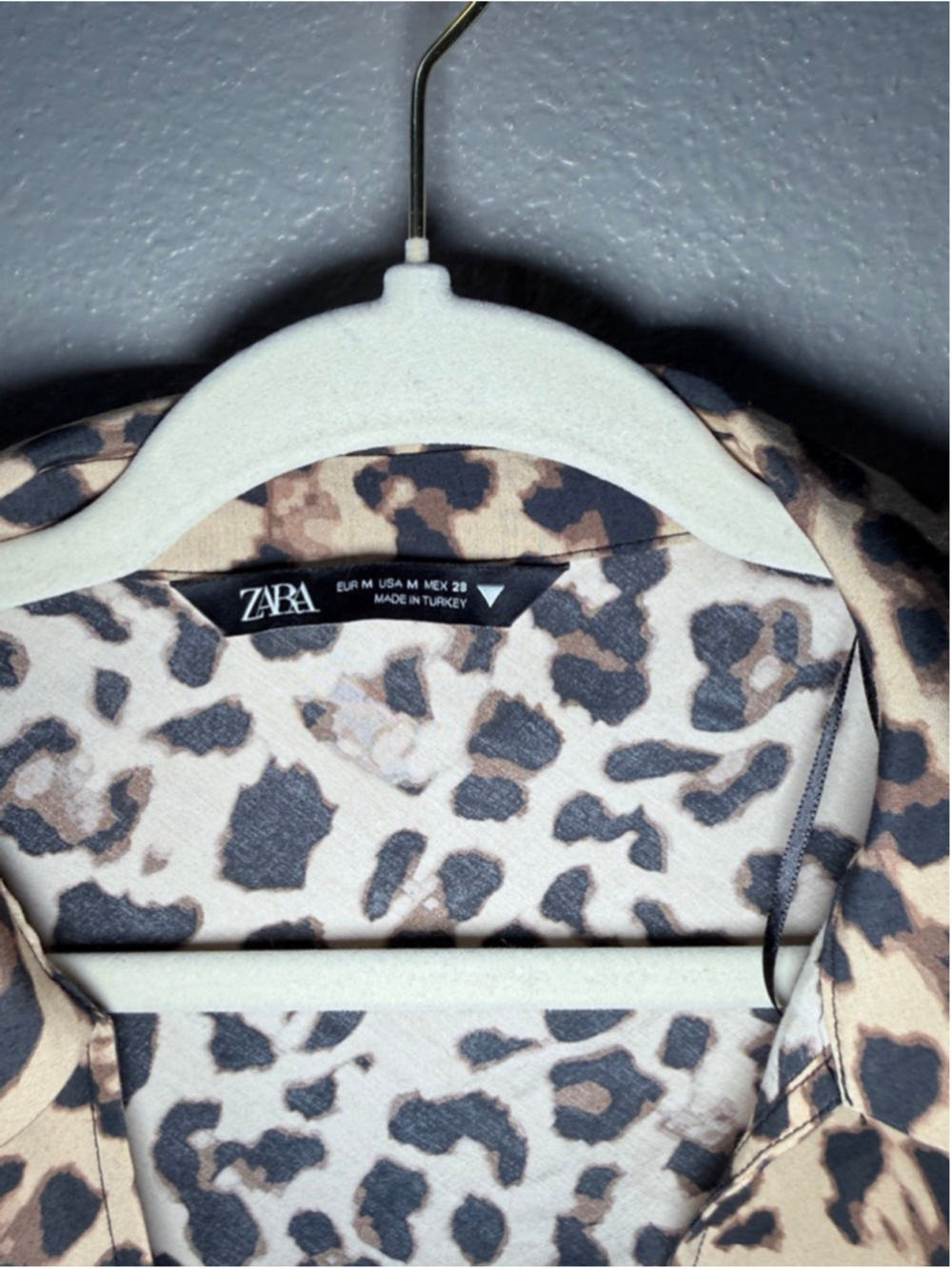 Women's ZARA Leopard Print tie front Blouse M - Picture 3 of 6